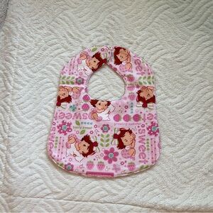 Baby Strawberry Shortcake bib